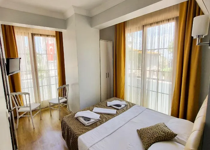 My Way Cadde Butik 2* Adalar